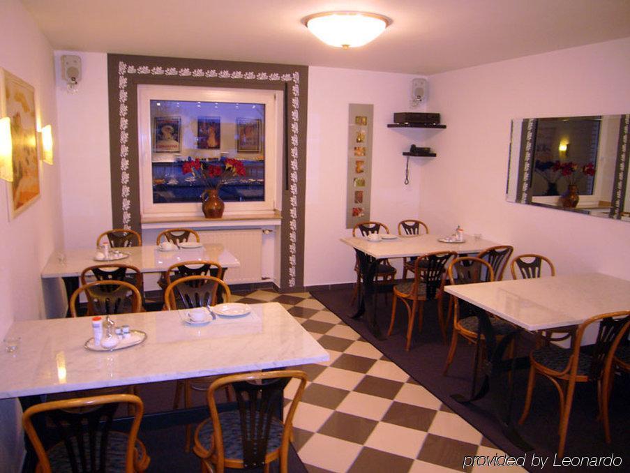 Hotel Alt Buettgen كارست المظهر الخارجي الصورة