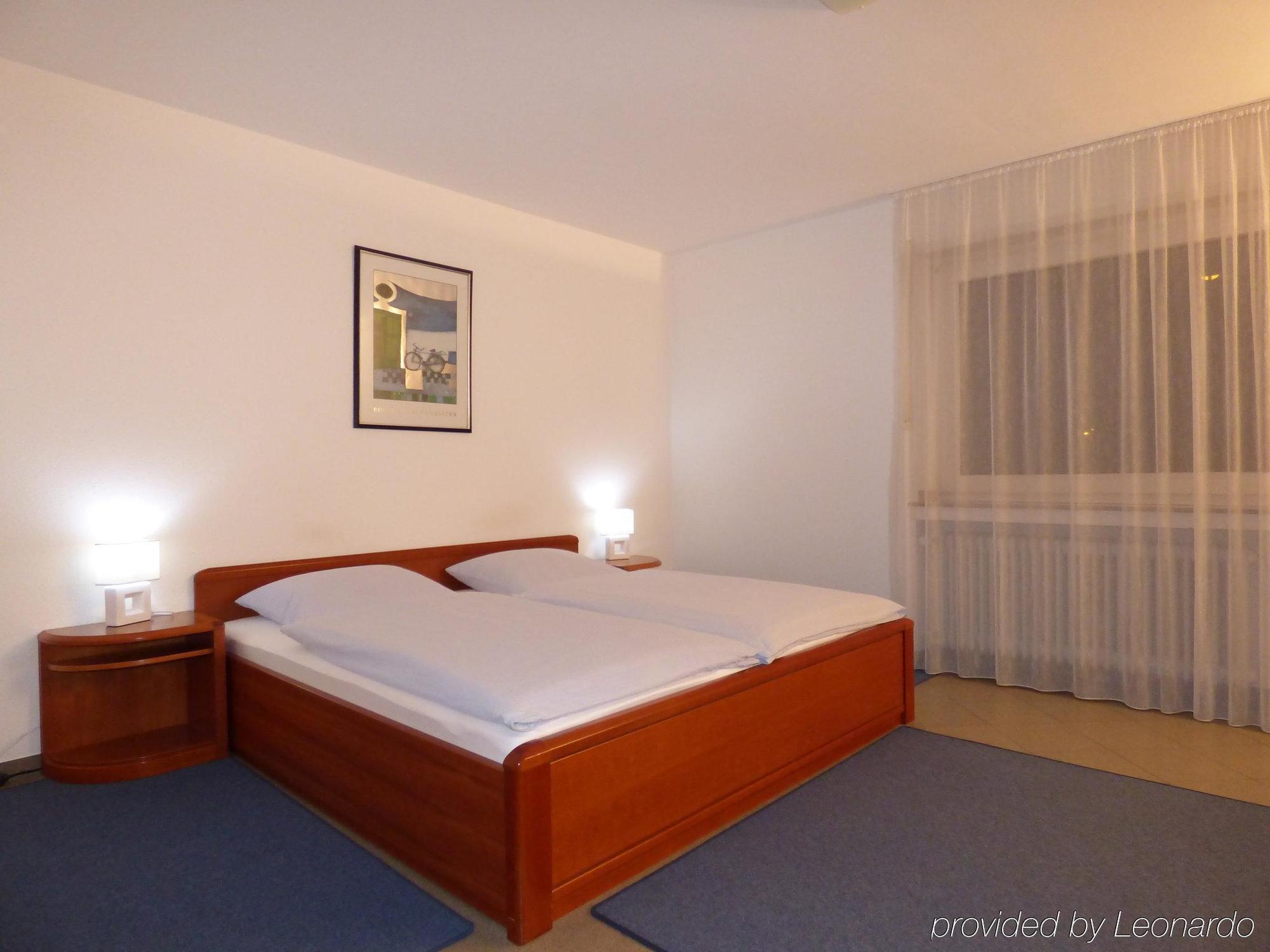 Hotel Alt Buettgen كارست المظهر الخارجي الصورة