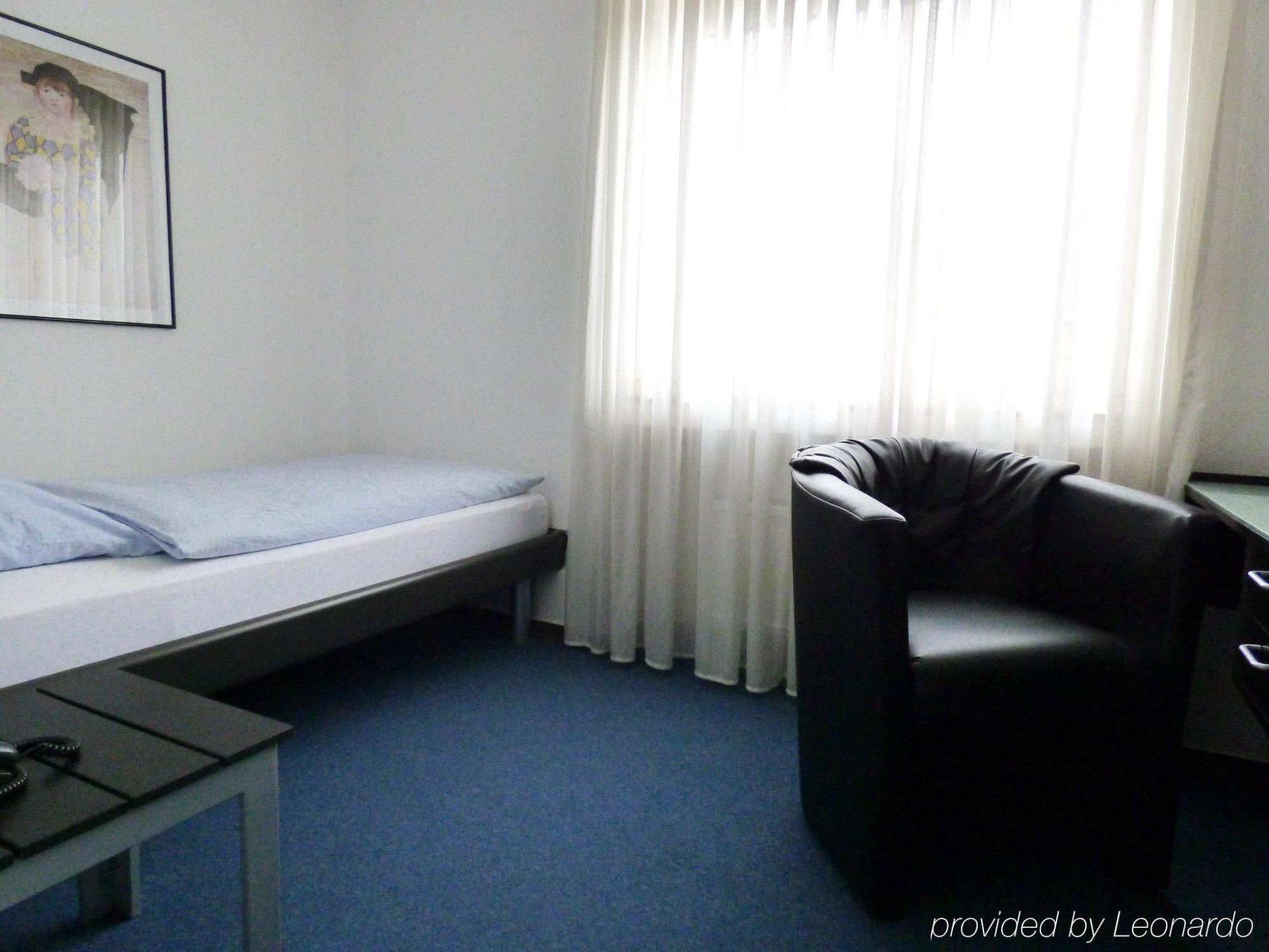 Hotel Alt Buettgen كارست المظهر الخارجي الصورة