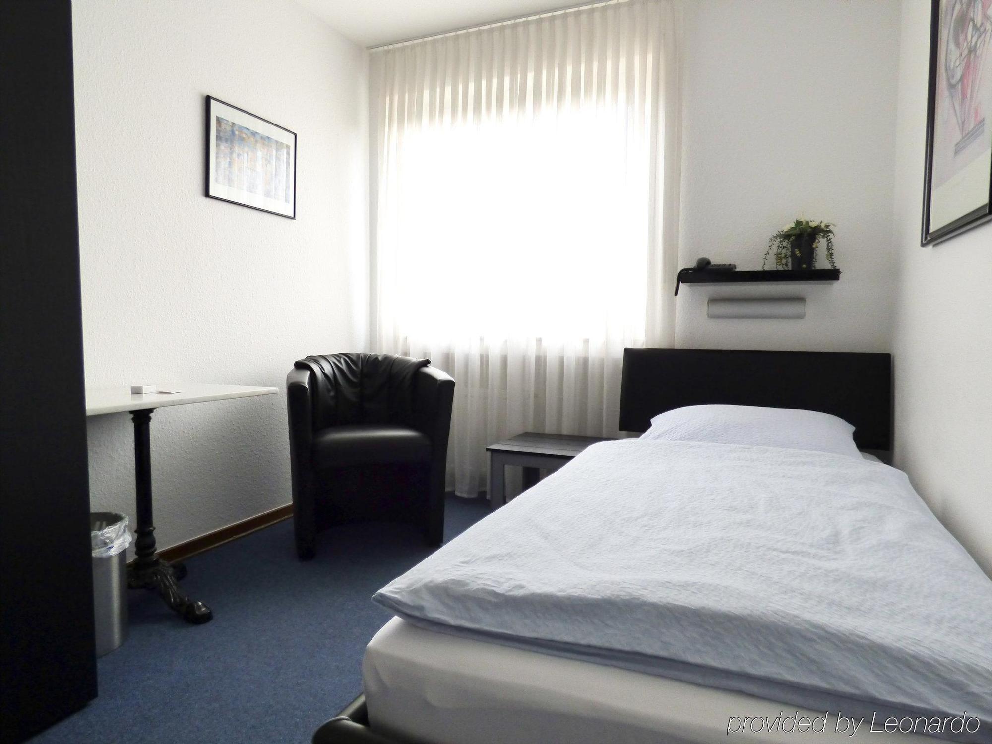 Hotel Alt Buettgen كارست المظهر الخارجي الصورة