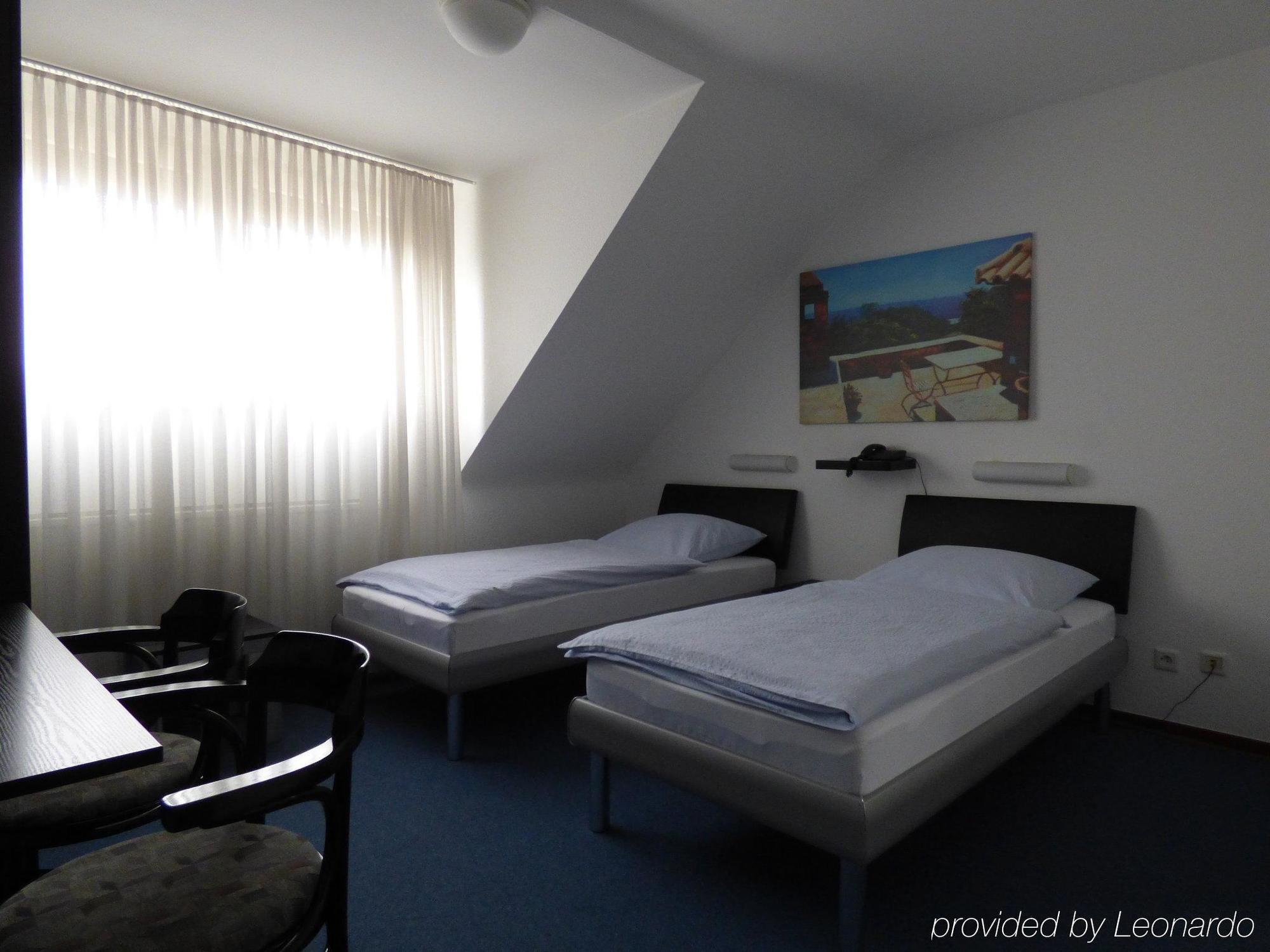 Hotel Alt Buettgen كارست المظهر الخارجي الصورة