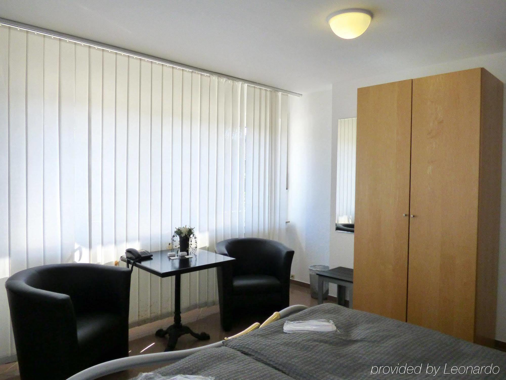 Hotel Alt Buettgen كارست المظهر الخارجي الصورة